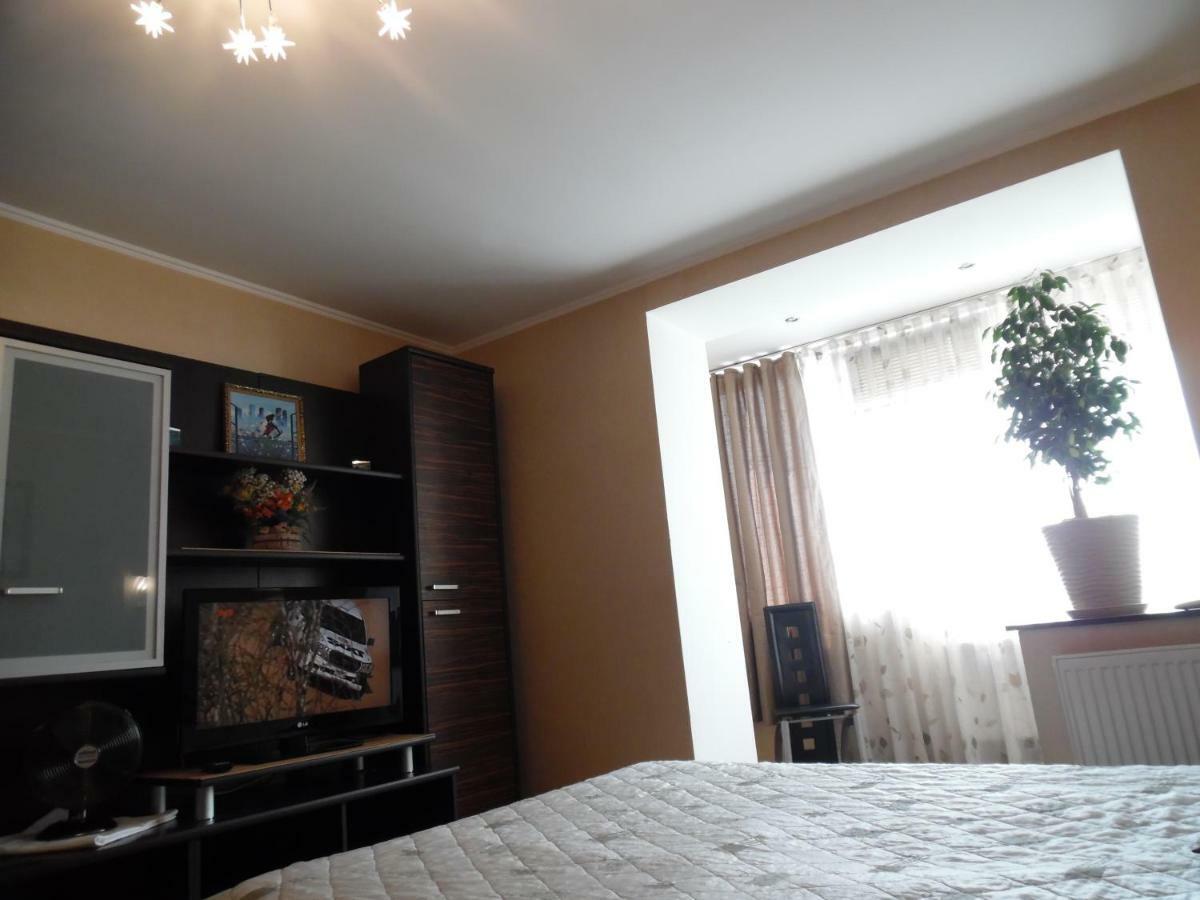 Заречанская 57/1 Khmelʼnytsʼkyy Exterior foto